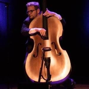 Meet your Posher, Larry